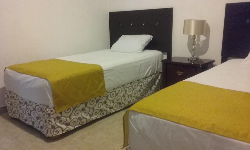 Room In Cancun Stadium Luaran gambar