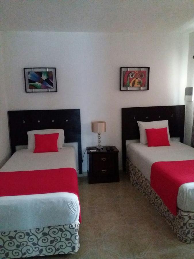Room In Cancun Stadium Luaran gambar