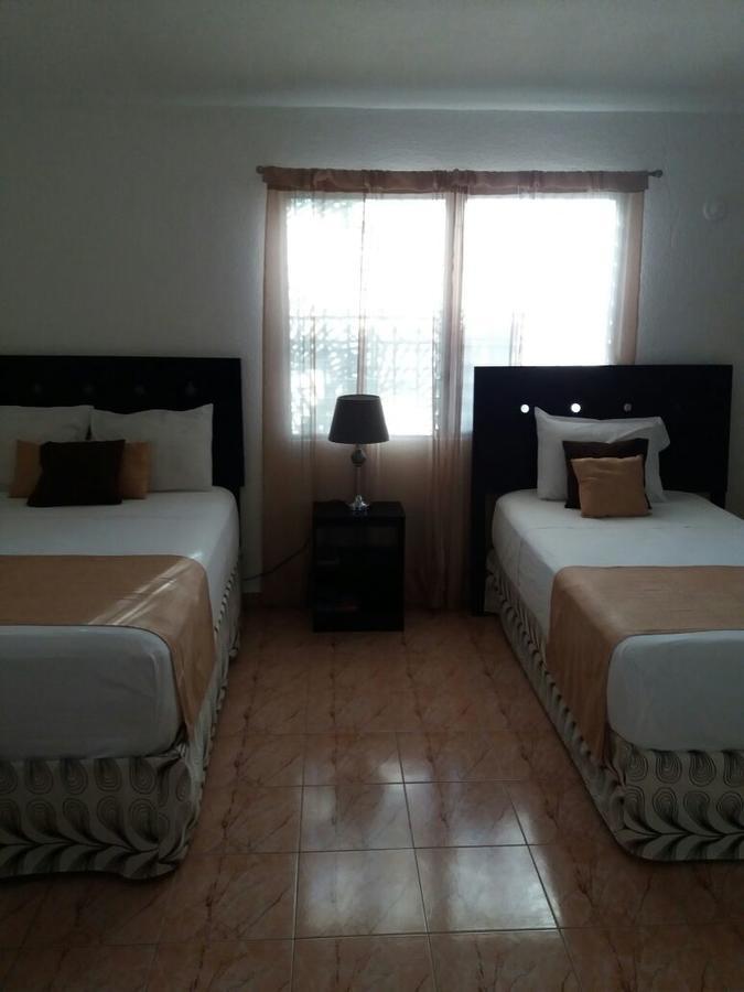 Room In Cancun Stadium Luaran gambar